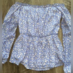 Pink Lily Light Blue Floral Print Blouse. Size S.